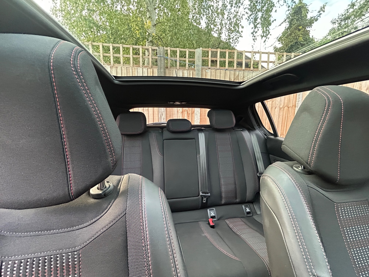 Used Peugeot 308 2018 for sale - 76711977: Photo 38