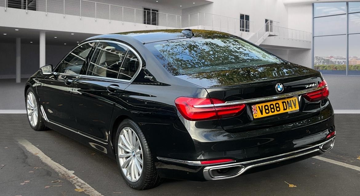 Used BMW 7 Series 2018 for sale - 76382791: Photo 2