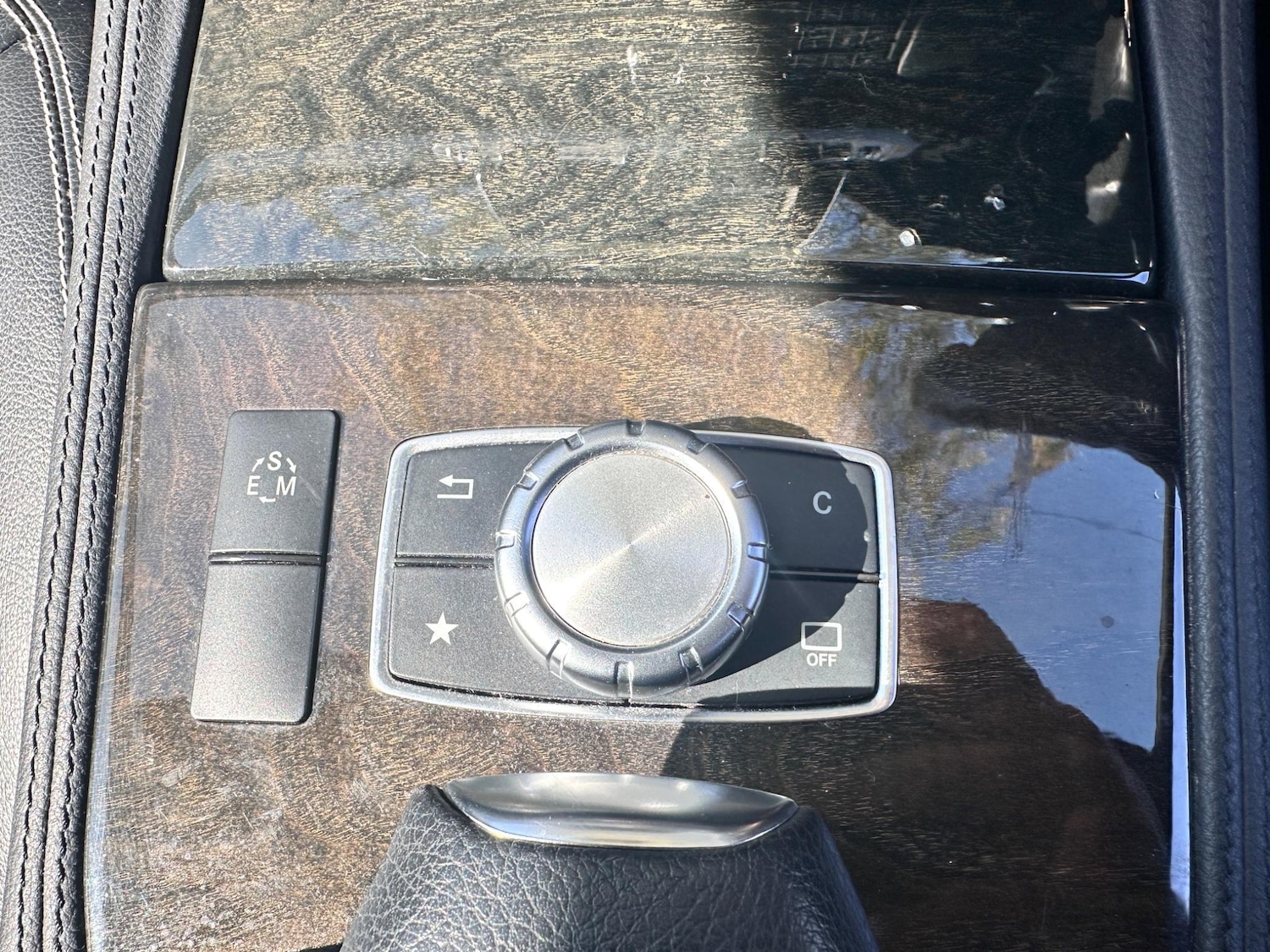 Vehicle 33