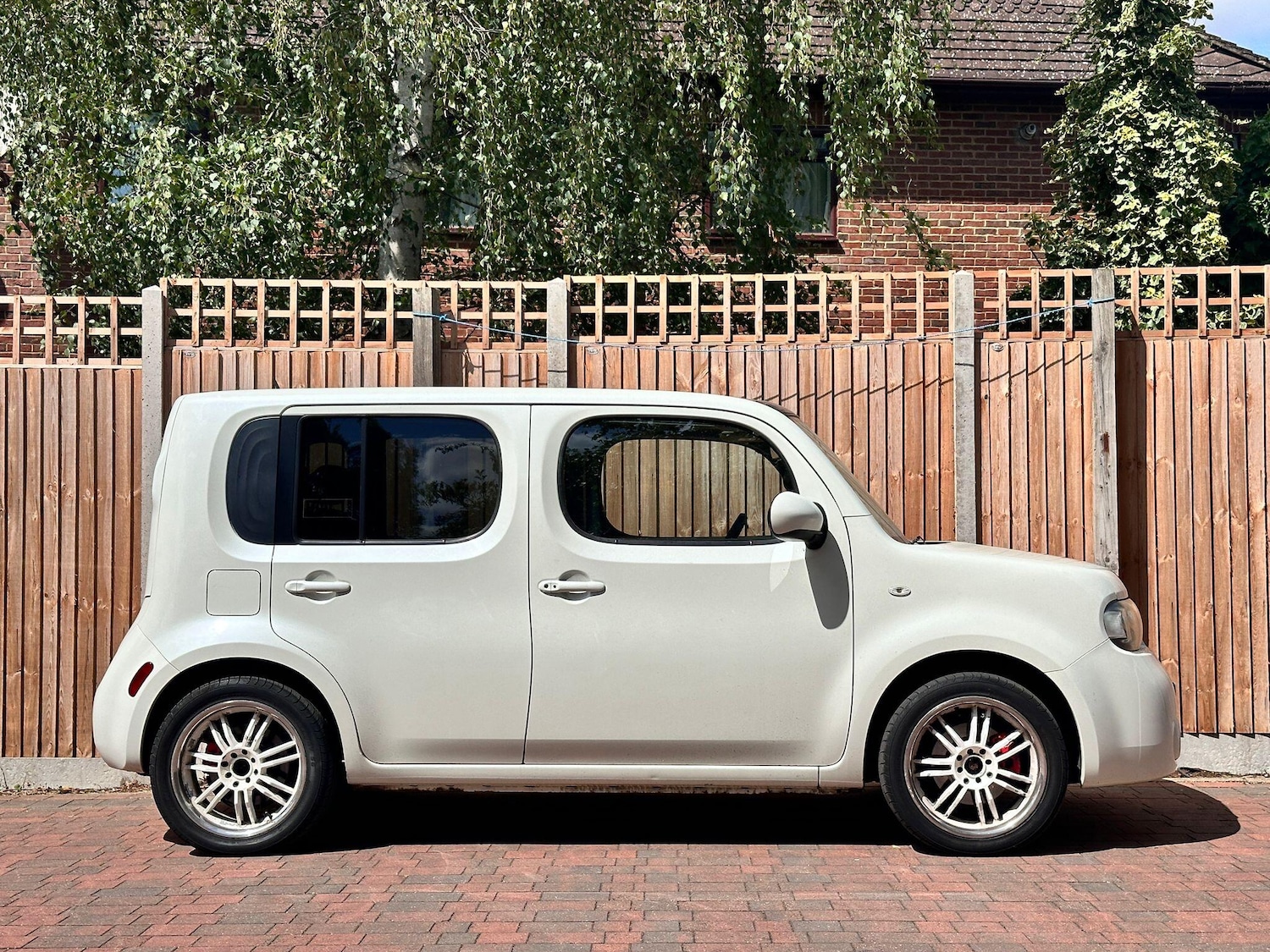 Vehicle 28