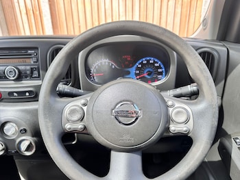Used Nissan Cube 2010 for sale - 75544243: Photo
