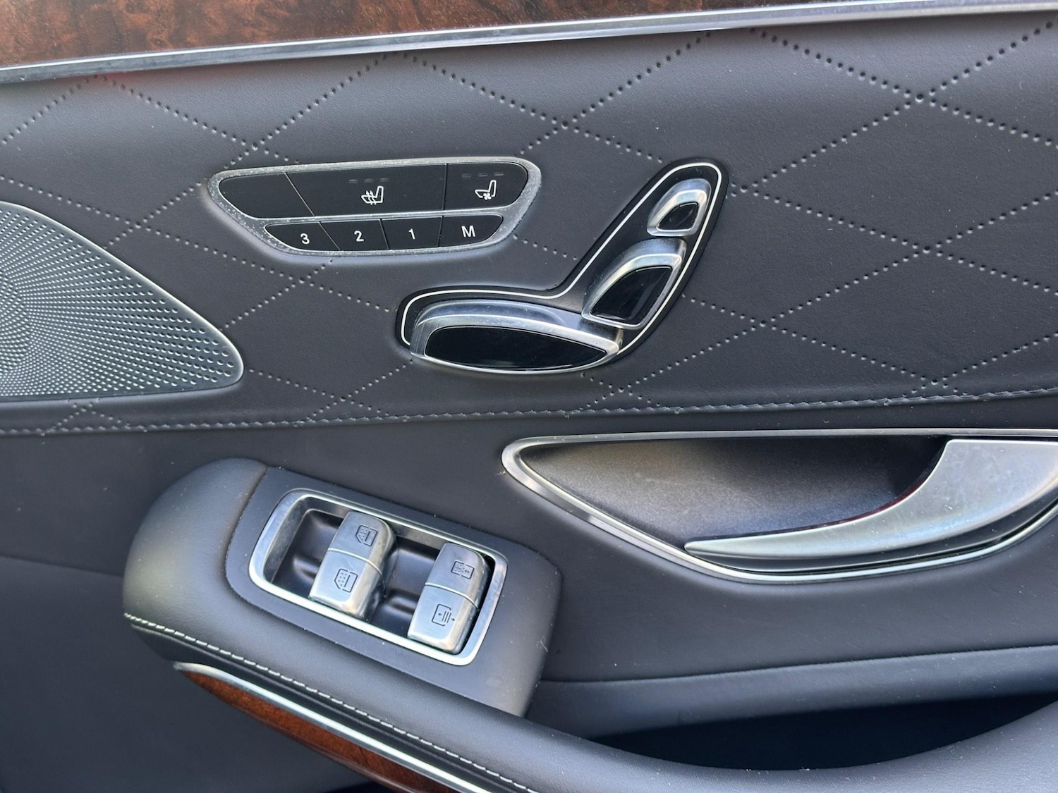 Used Mercedes-Benz S Class 2014 for sale - 77557318: Photo 30