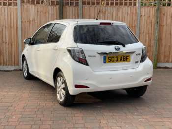 Used Toyota Yaris 2013 for sale - 74096465: Photo