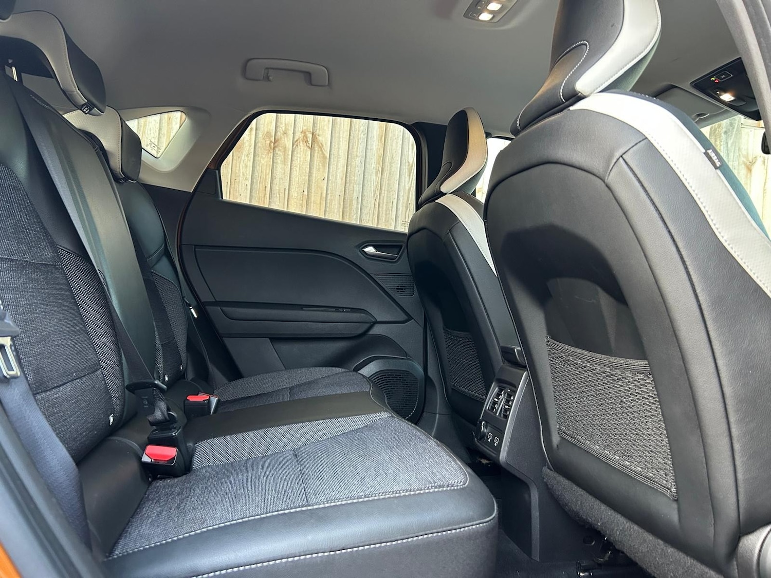 Used Renault Captur 2020 for sale - 76577449: Photo 12