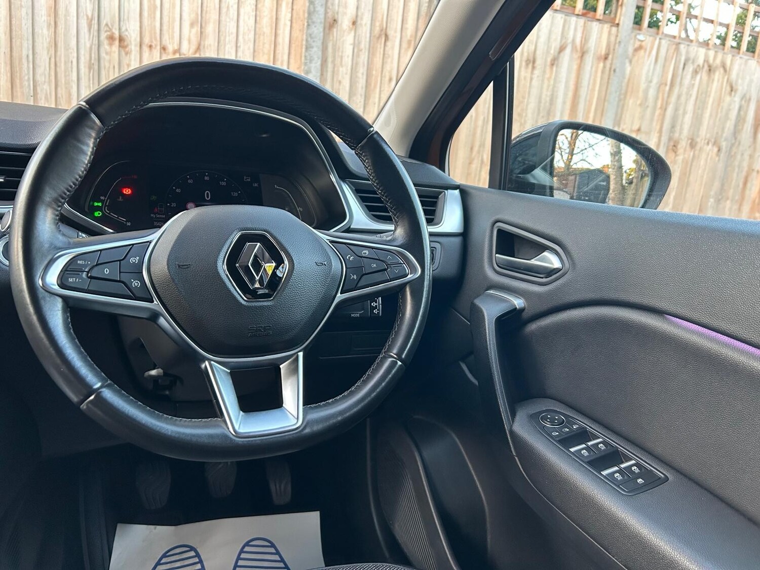 Used Renault Captur 2020 for sale - 76577449: Photo 43