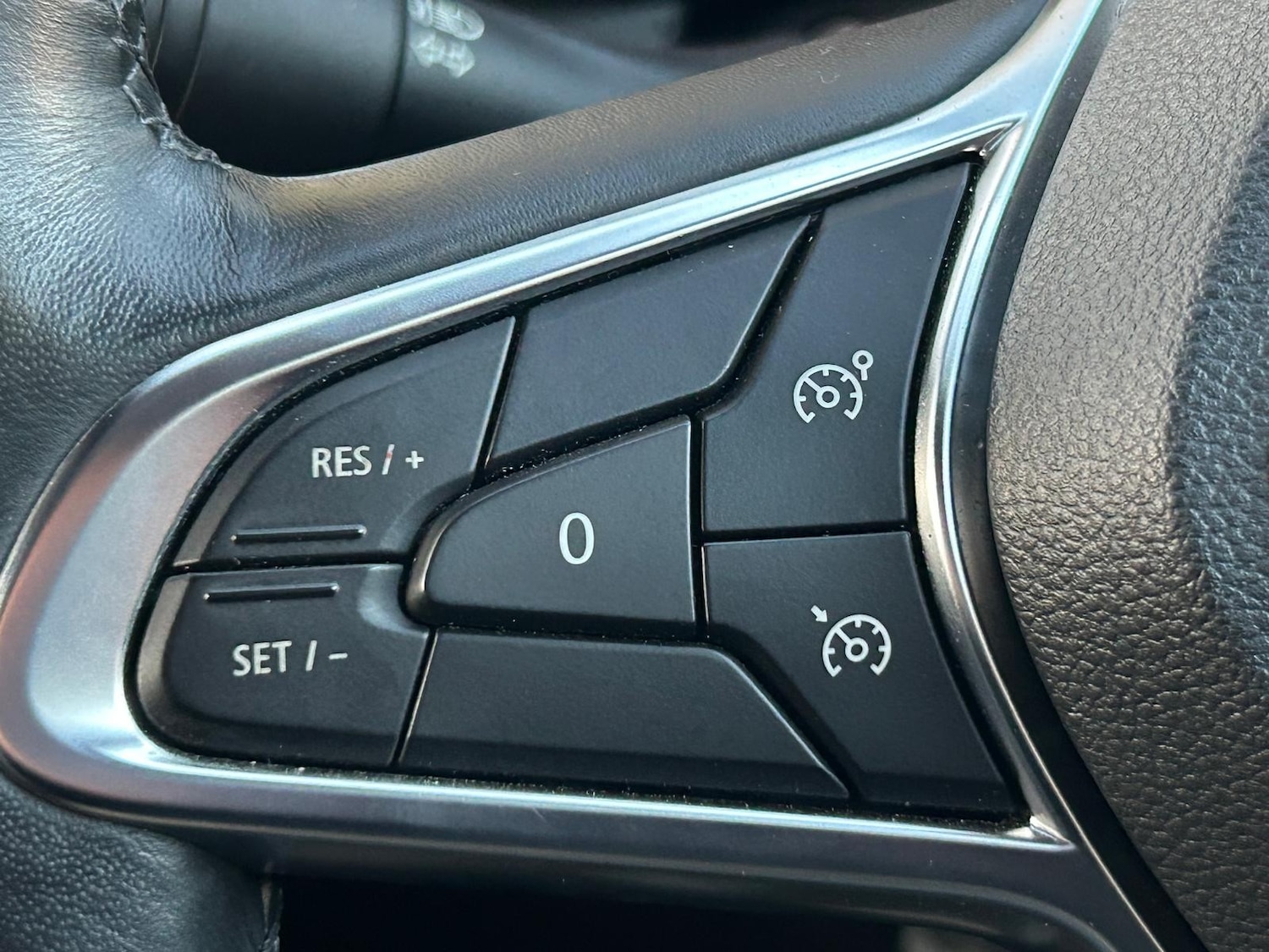 Used Renault Captur 2020 for sale - 76577449: Photo 47