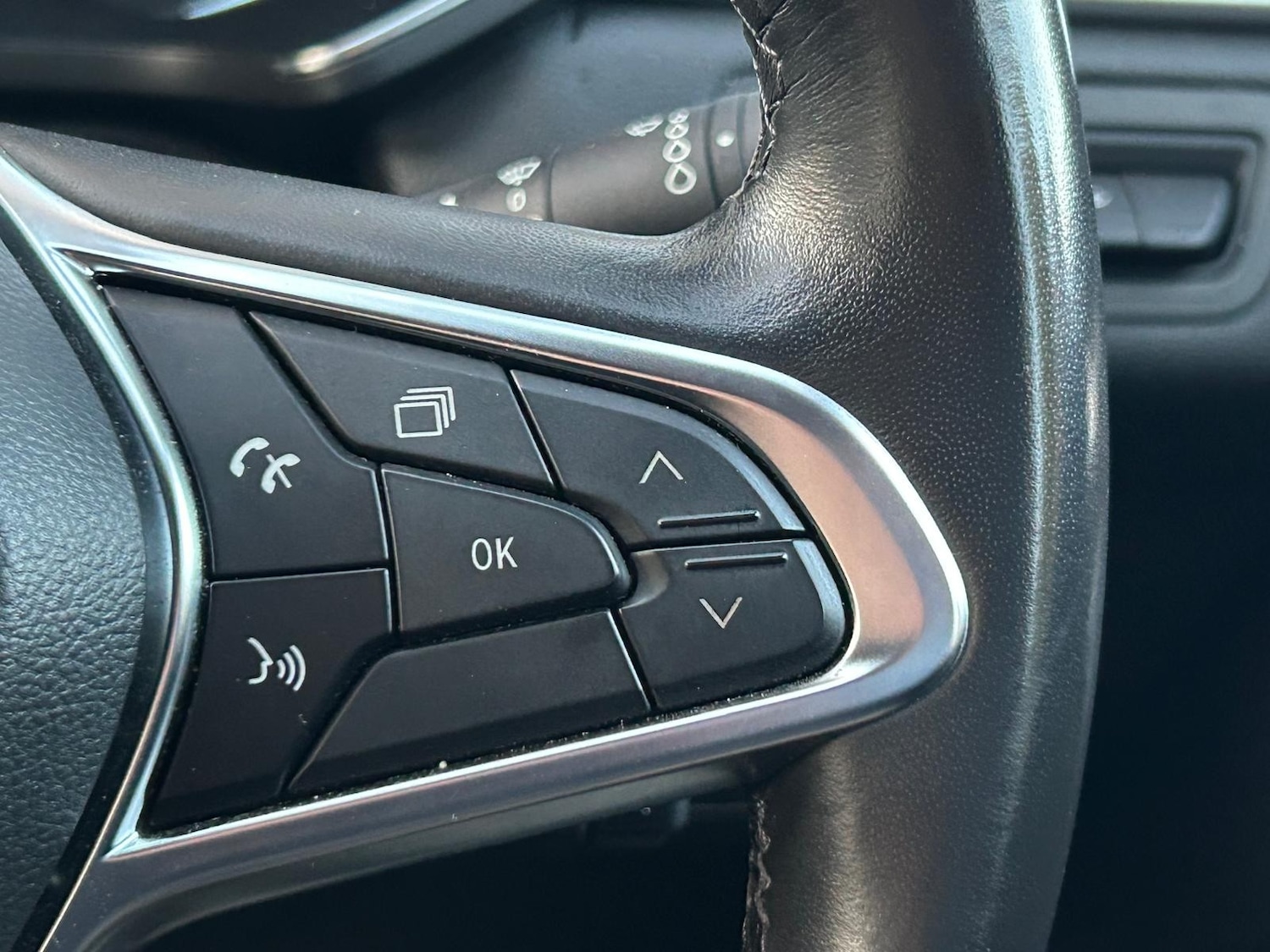 Used Renault Captur 2020 for sale - 76577449: Photo 48