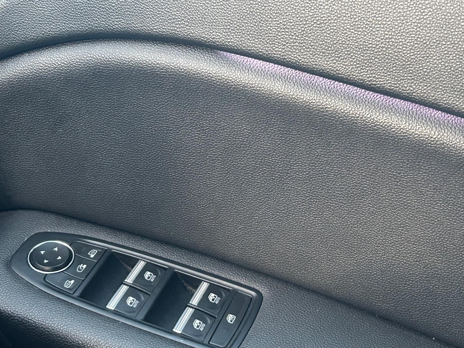 Used Renault Captur 2020 for sale - 76577449: Photo 50