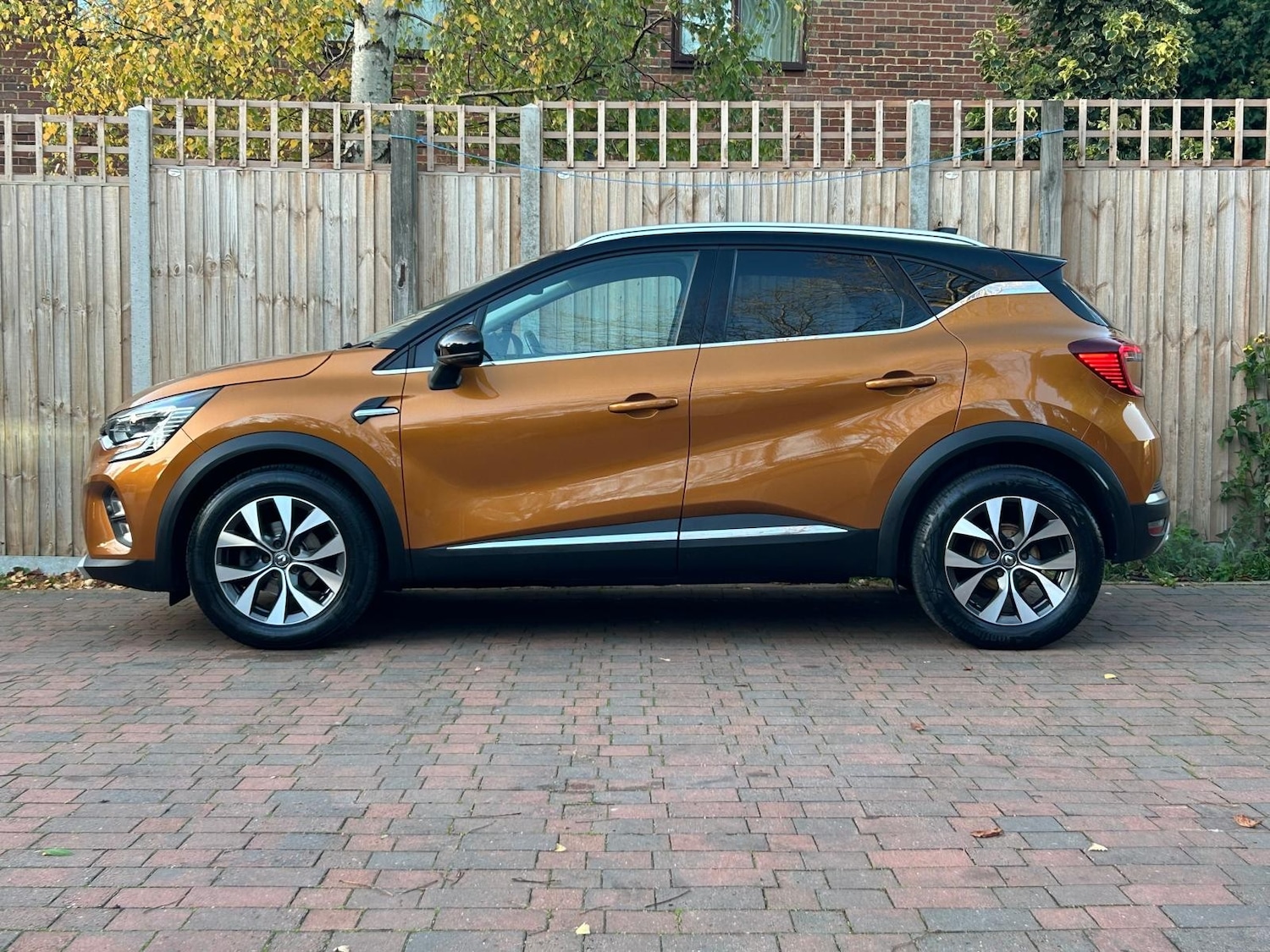 Used Renault Captur 2020 for sale - 76577449: Photo 64