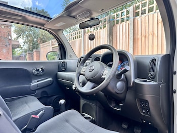 Used Nissan Cube 2010 for sale - 75982932: Photo