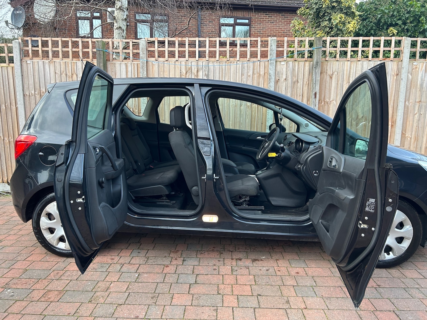 Used Vauxhall Meriva 2013 for sale - 77382102: Photo 38