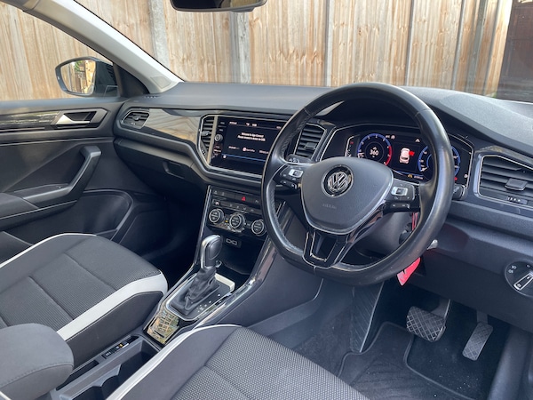 Used Volkswagen T-Roc 2018 for sale - 76193844: Photo 11