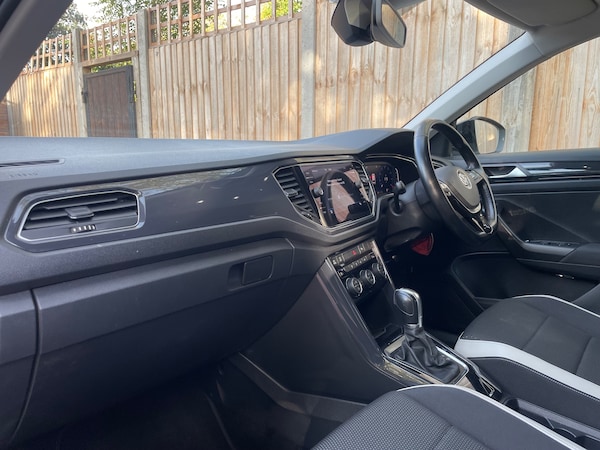 Used Volkswagen T-Roc 2018 for sale - 76193844: Photo 17