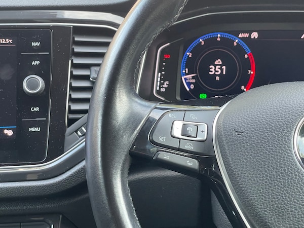 Used Volkswagen T-Roc 2018 for sale - 76193844: Photo 24