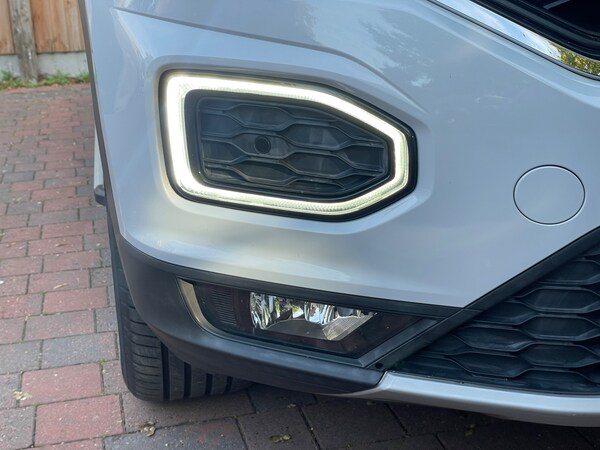Used Volkswagen T-Roc 2018 for sale - 76193844: Photo 49