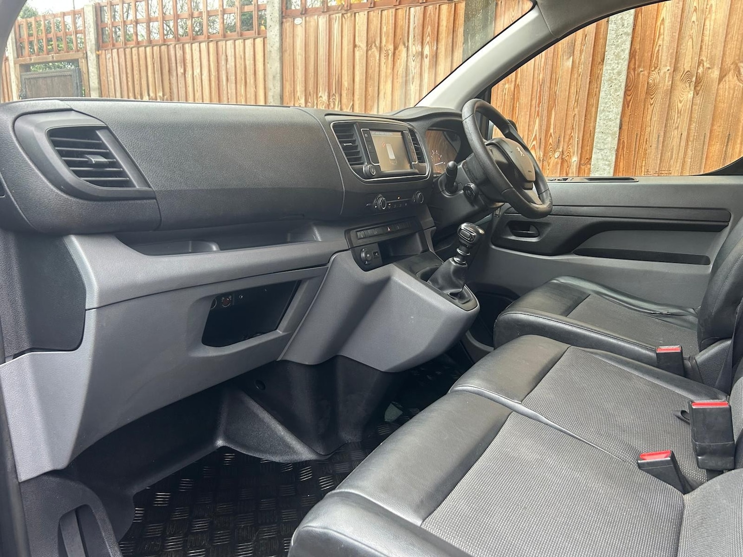 Used Peugeot Expert 2016 for sale - 76590689: Photo 18