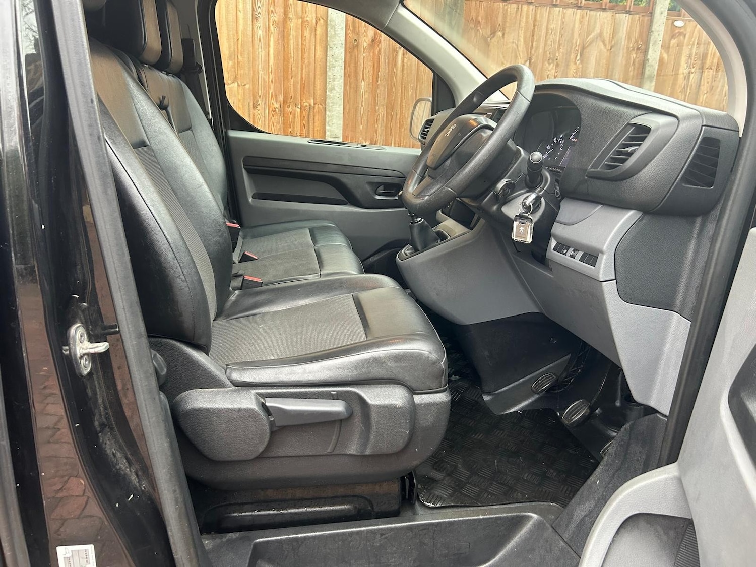 Used Peugeot Expert 2016 for sale - 76590689: Photo 8