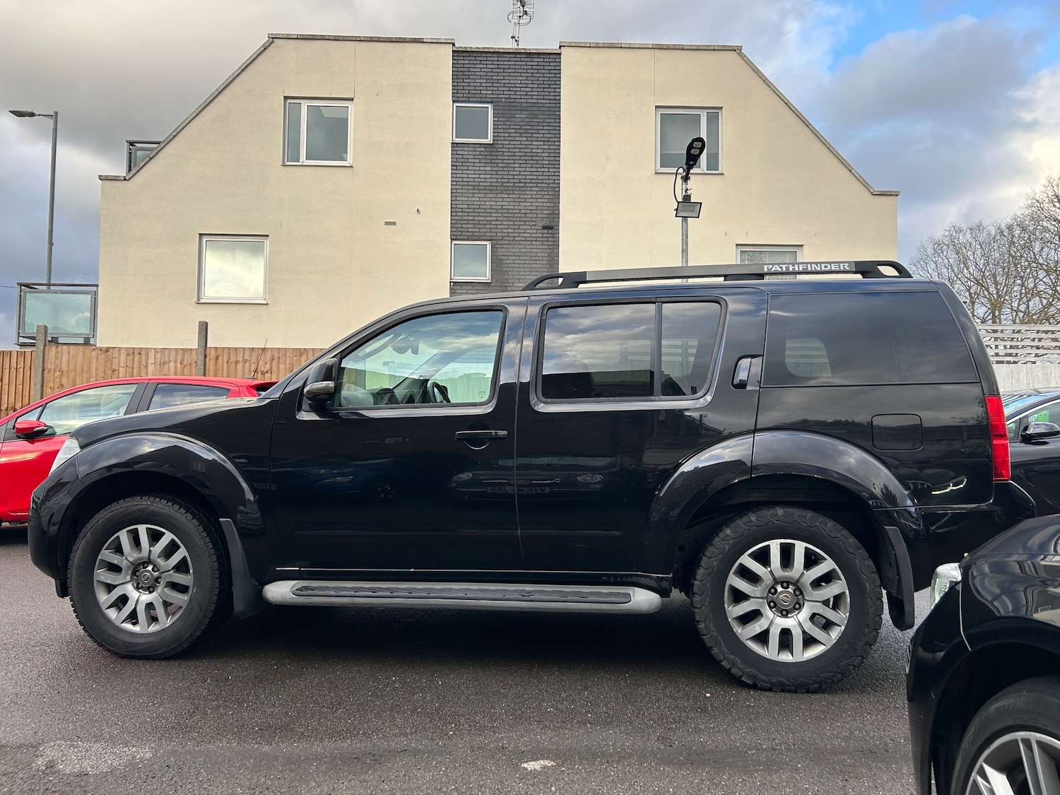 Used Nissan Pathfinder 2011 for sale - 77281171: Photo 3