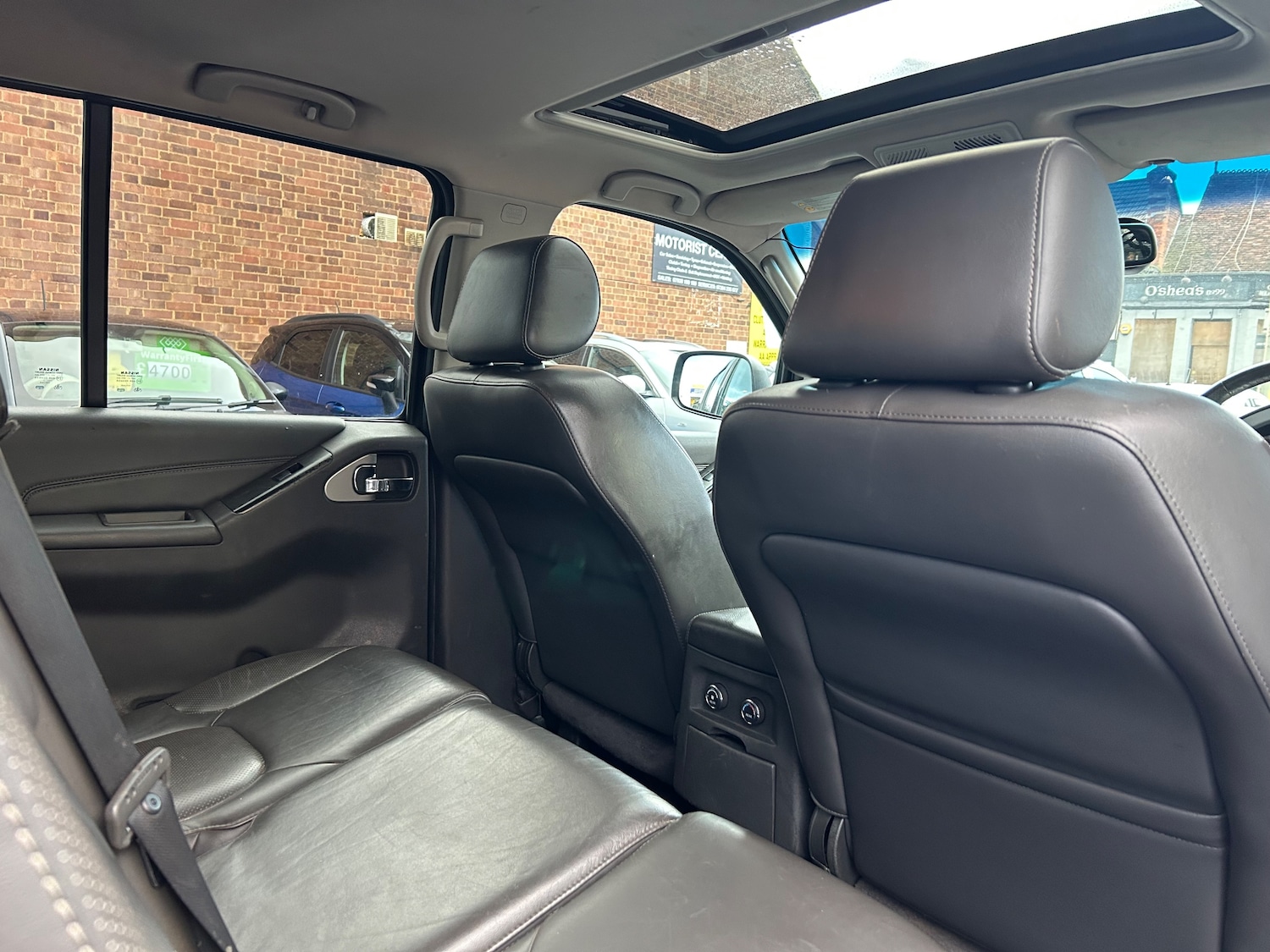 Used Nissan Pathfinder 2011 for sale - 77281171: Photo 7