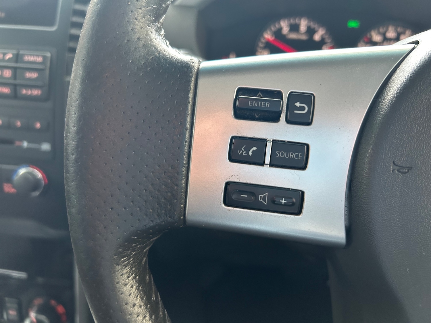 Used Nissan Pathfinder 2011 for sale - 77733436: Photo 13