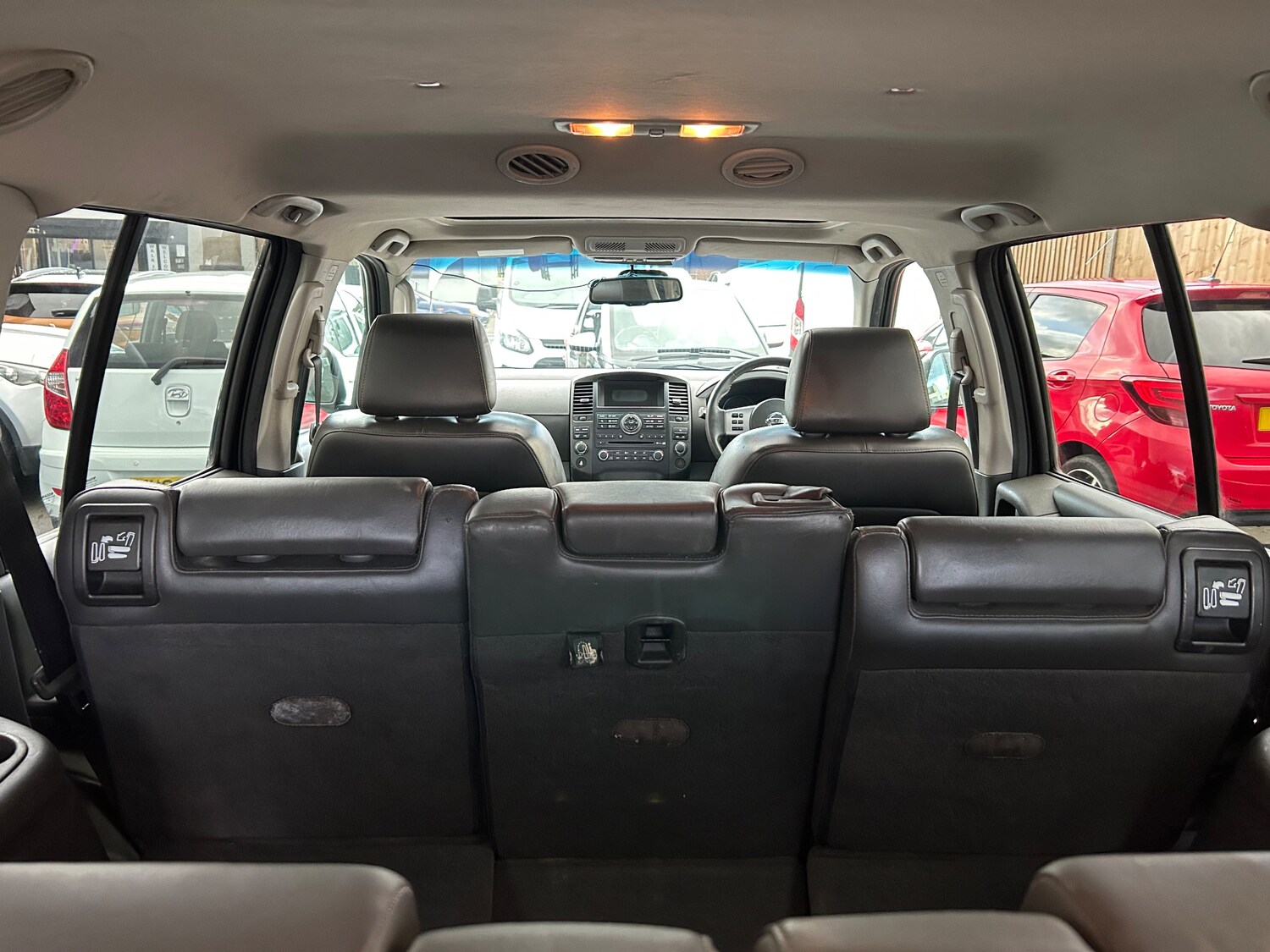 Used Nissan Pathfinder 2011 for sale - 77733436: Photo 27