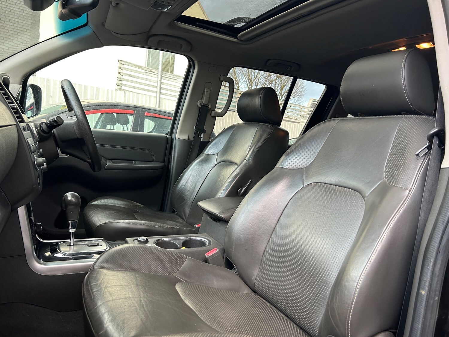 Used Nissan Pathfinder 2011 for sale - 77733436: Photo 42