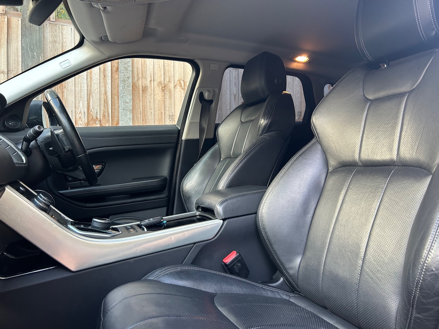 Used Land Rover Range Rover Evoque 2016 for sale - 76022144: Photo 15