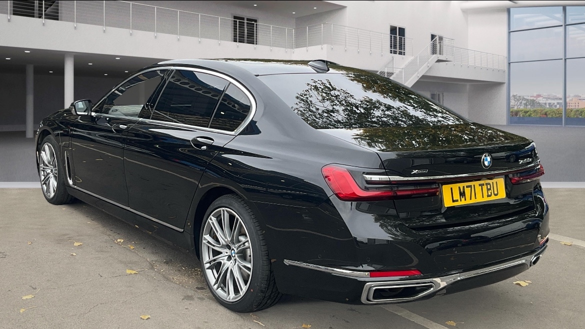 Used BMW 7 Series 2021 for sale - 76379107: Photo 2