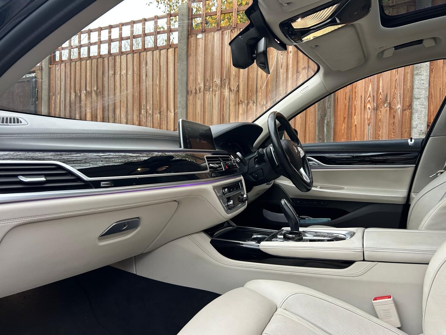 Used BMW 7 Series 2021 for sale - 76379107: Photo 32