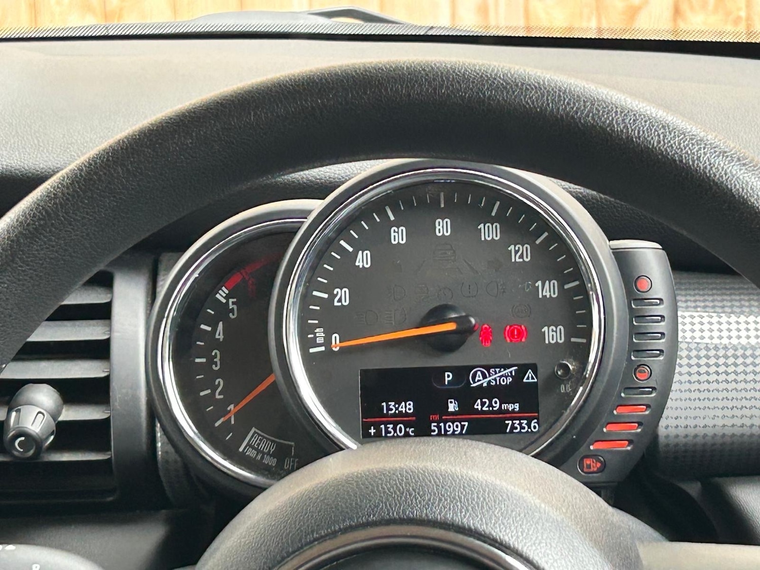 Used MINI Hatch 2017 for sale - 76487301: Photo 47