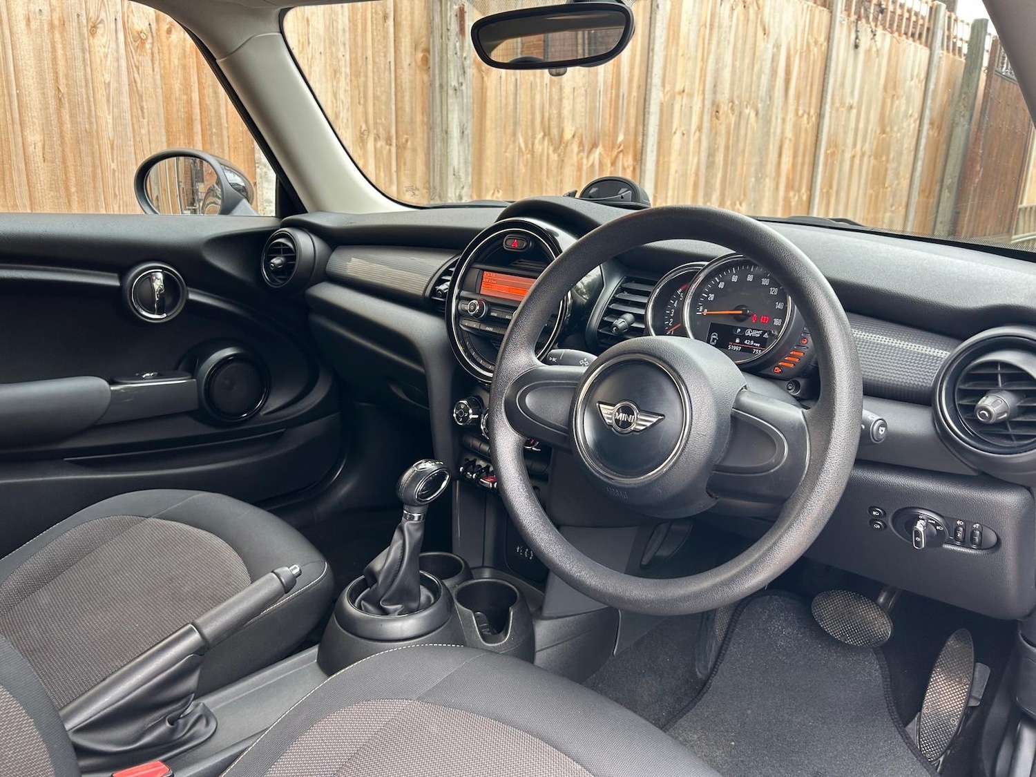 Used MINI Hatch 2017 for sale - 76487301: Photo 57