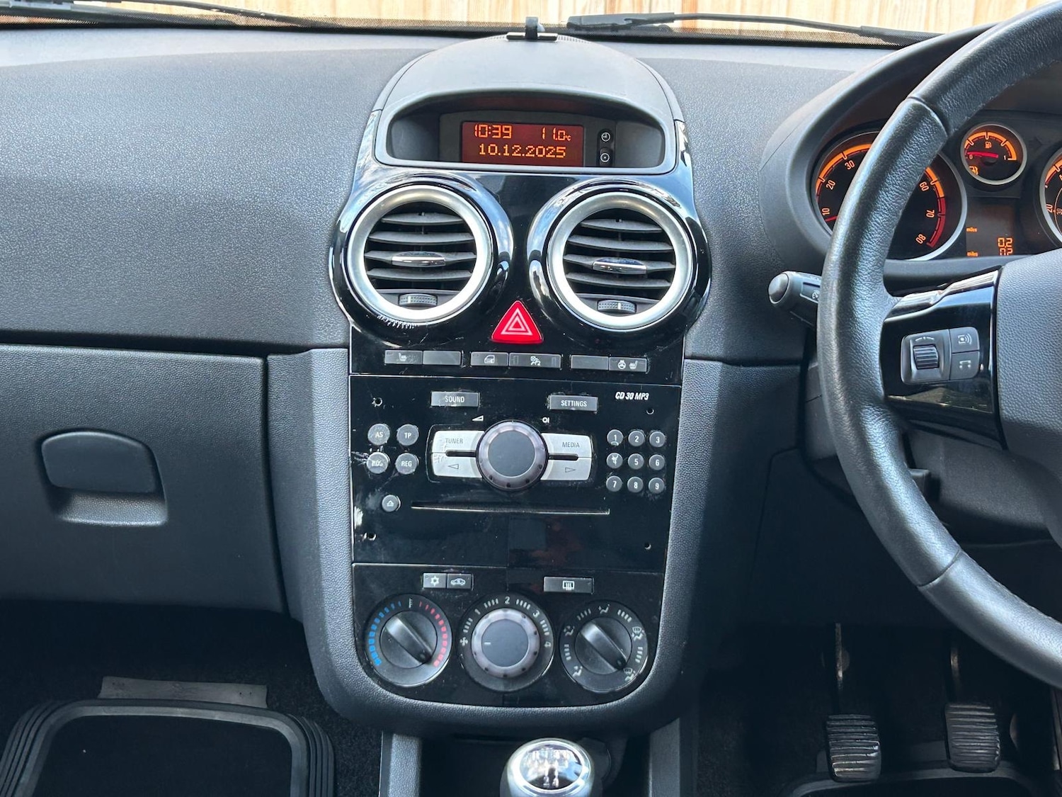 Used Vauxhall Corsa 2014 for sale - 76859362: Photo 12