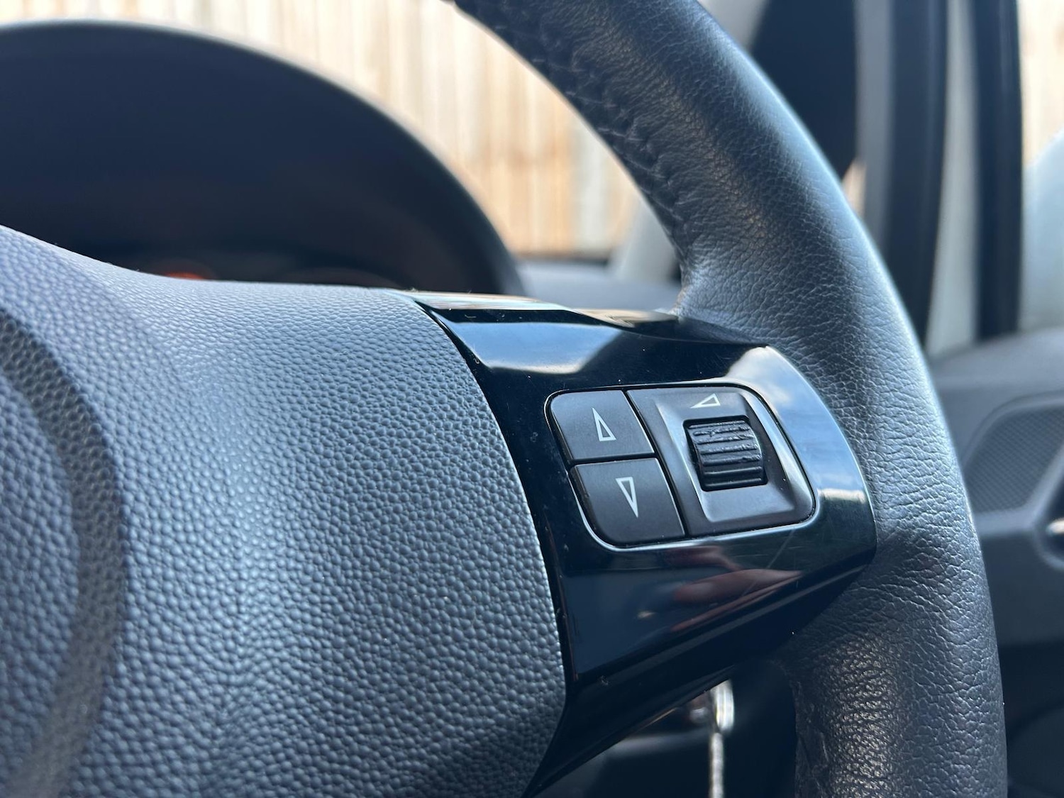 Used Vauxhall Corsa 2014 for sale - 76859362: Photo 6