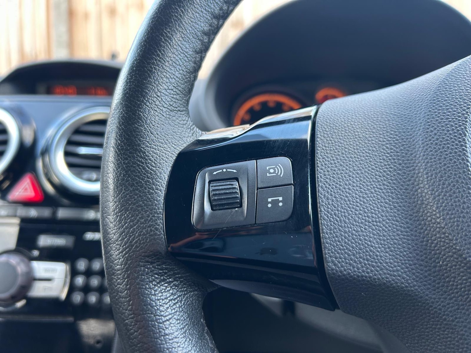 Used Vauxhall Corsa 2014 for sale - 76859362: Photo 8