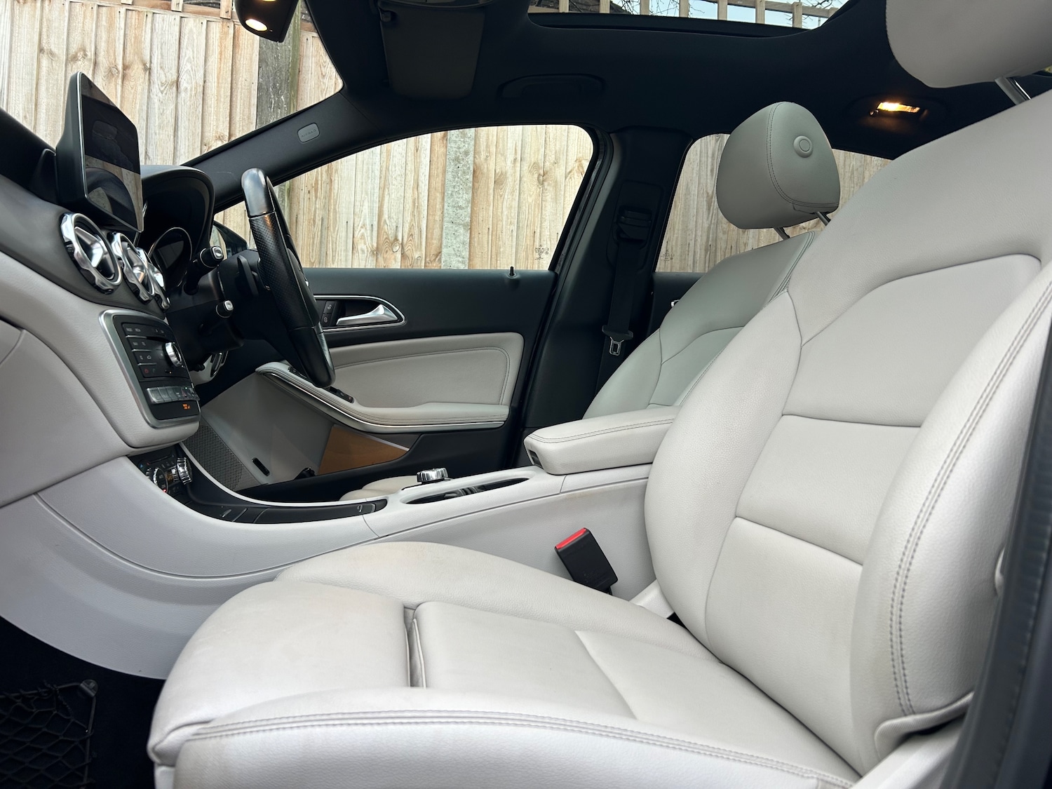 Used Mercedes-Benz GLA 2018 for sale - 77394220: Photo 16