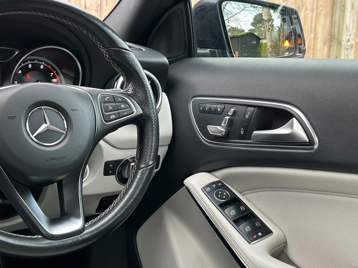 Used Mercedes-Benz GLA 2018 for sale - 77394220: Photo 30