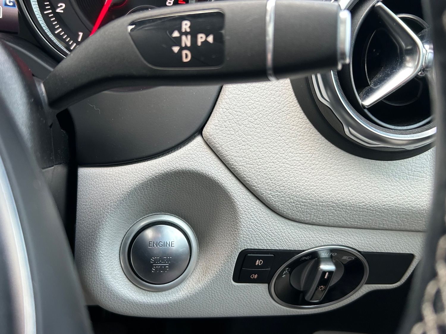 Used Mercedes-Benz GLA 2018 for sale - 77394220: Photo 33