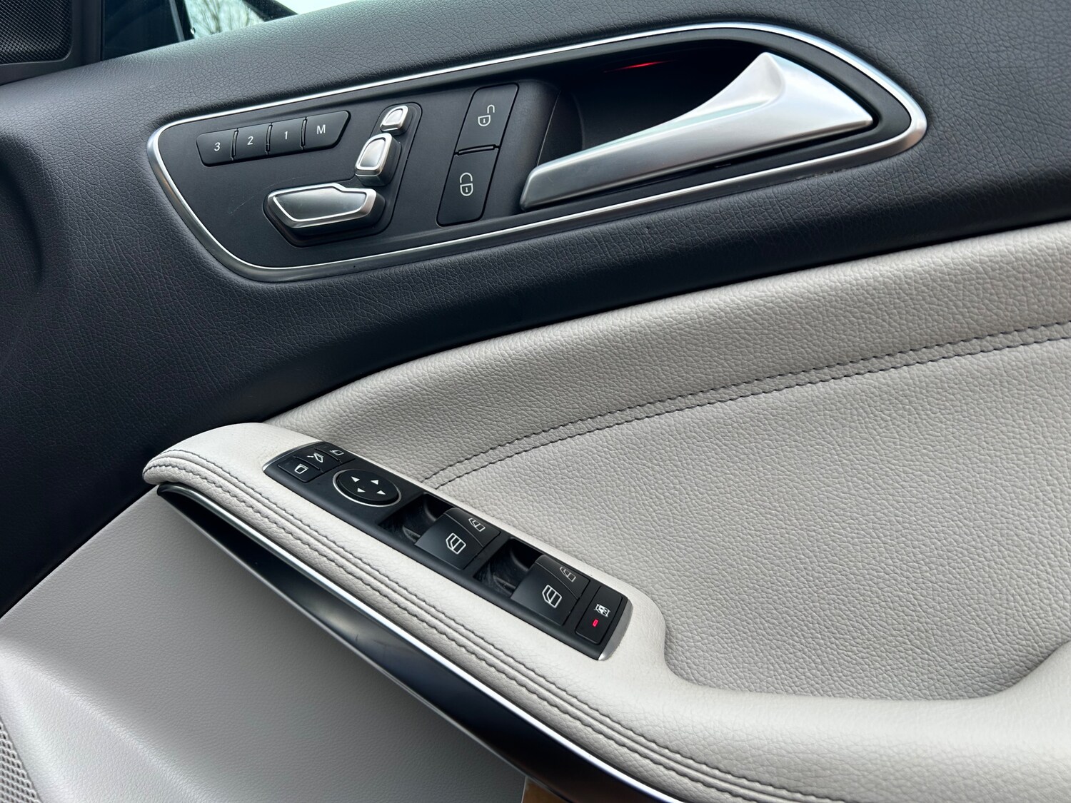 Used Mercedes-Benz GLA 2018 for sale - 77394220: Photo 42