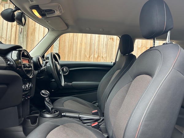 Used MINI Hatch 2017 for sale - 76320042: Photo 28