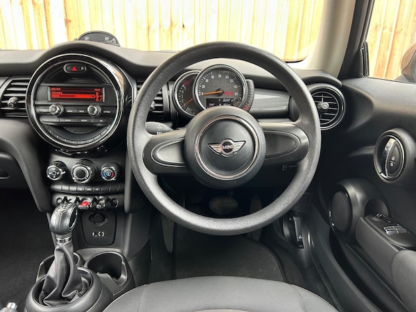 Used MINI Hatch 2017 for sale - 76320042: Photo 5