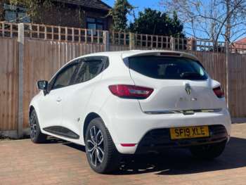 Used Renault Clio 2019 for sale - 74280601: Photo