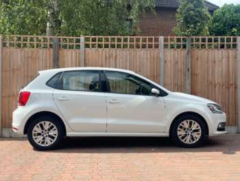 Used Volkswagen Polo 2016 for sale - 75298363: Photo