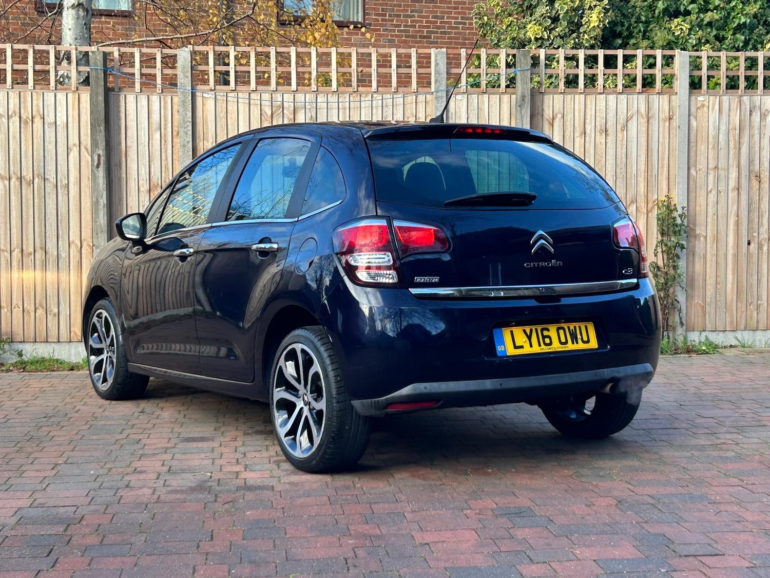 Used Citroen C3 2016 for sale - 76909298: Photo 2