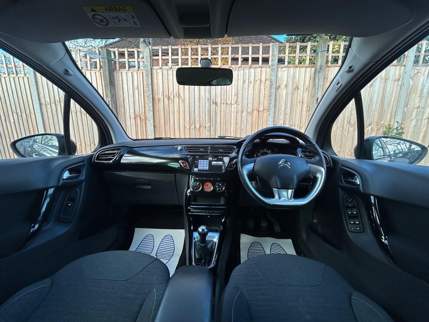 Used Citroen C3 2016 for sale - 76909298: Photo 40