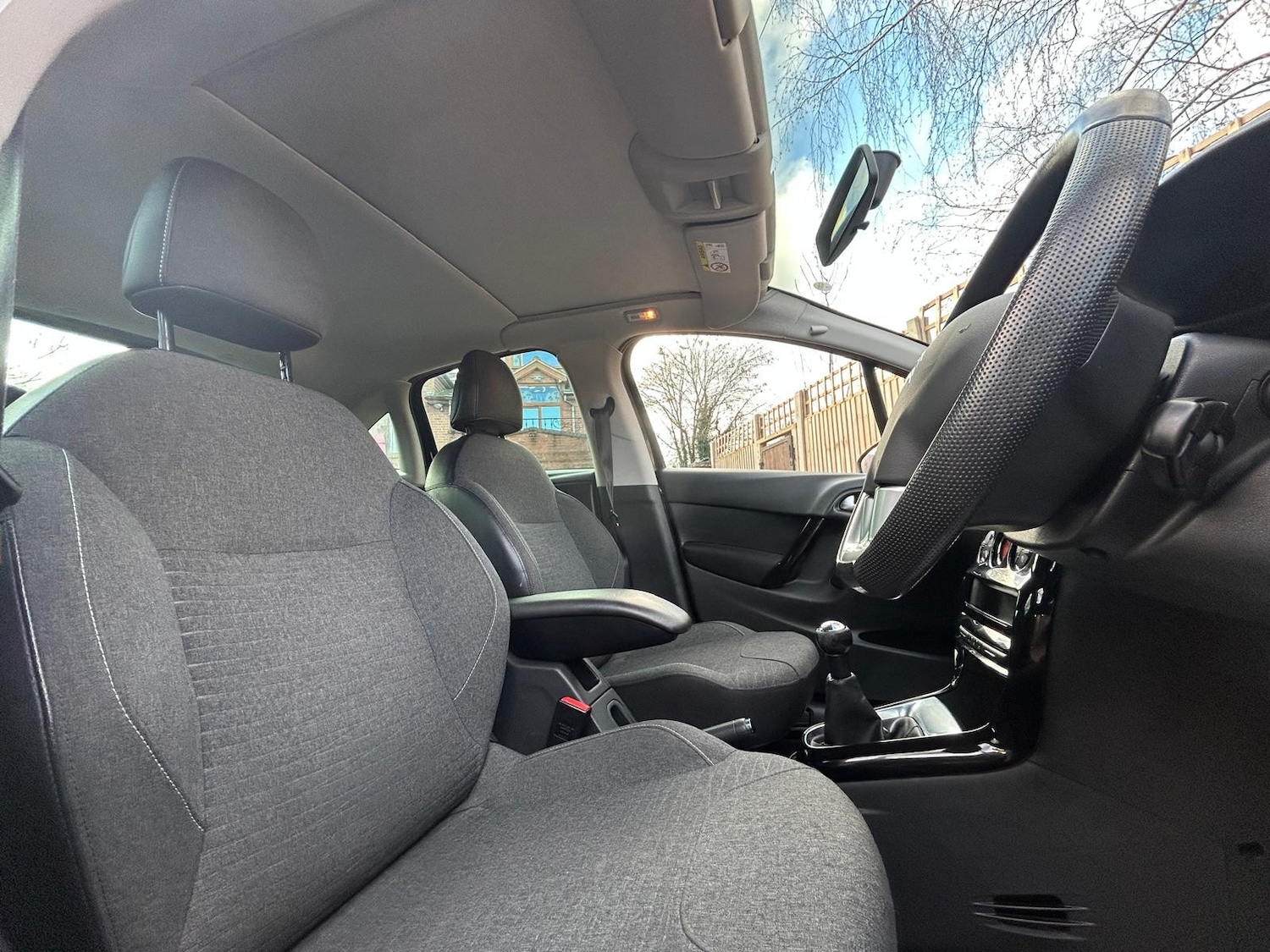 Used Citroen C3 2016 for sale - 76909298: Photo 49