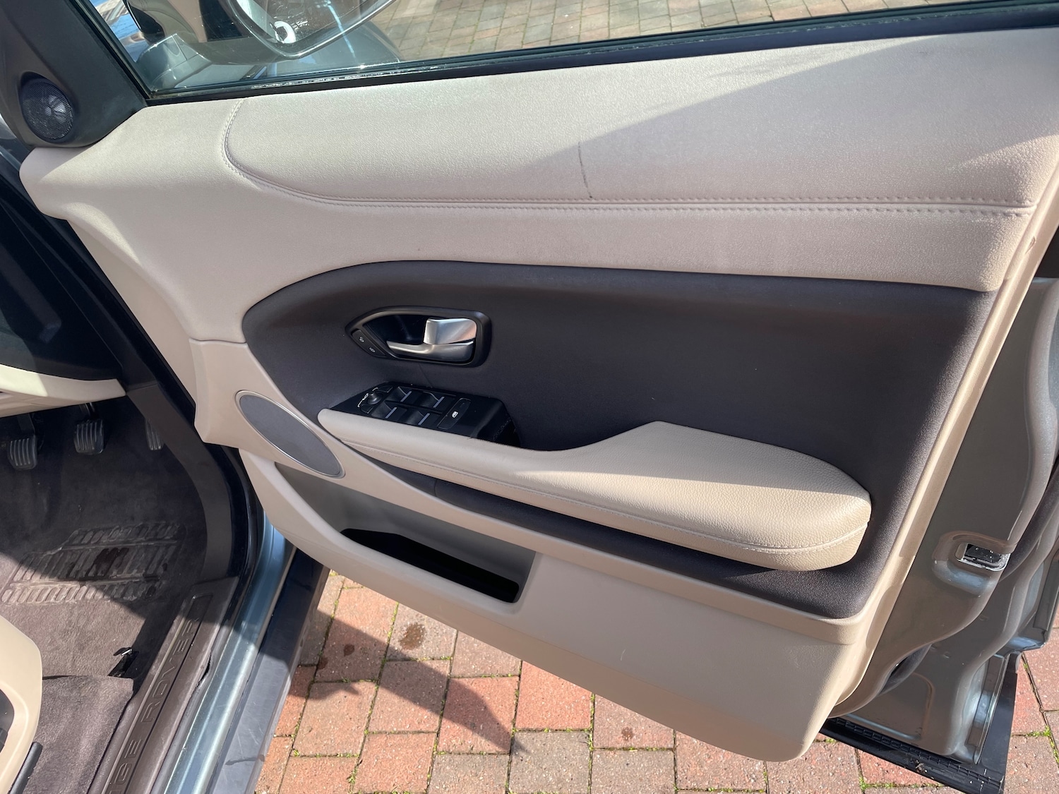 Used Land Rover Range Rover Evoque 2016 for sale - 77666010: Photo 24