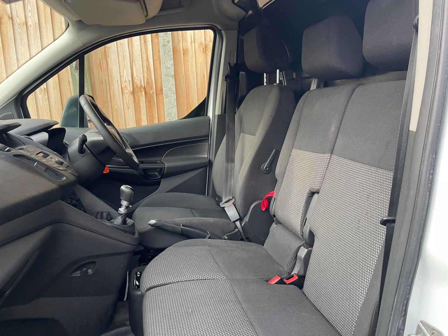 Used Ford Transit Connect 2017 for sale - 77557317: Photo 22