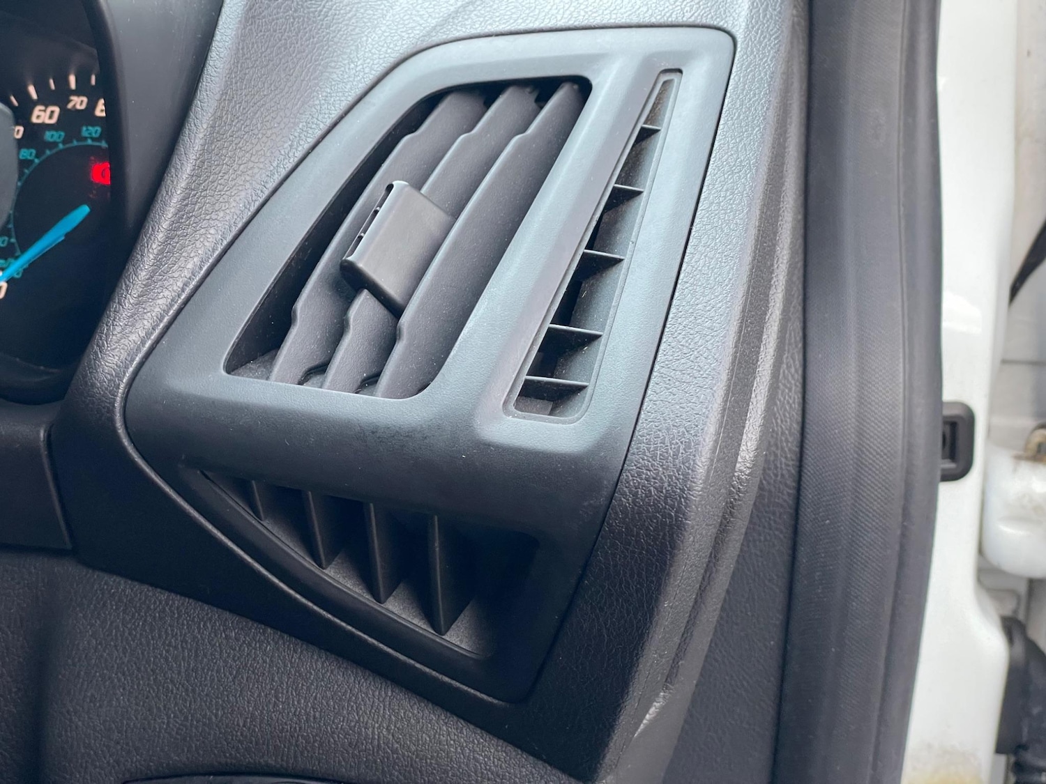 Used Ford Transit Connect 2017 for sale - 77557317: Photo 31