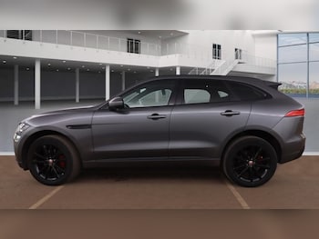 Used Jaguar F-Pace 2017 for sale - 78129200: Photo