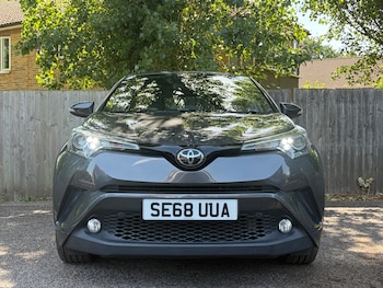 Used Toyota C-HR 2019 for sale - 78756076: Photo
